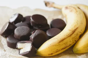 choco bites banano congelado chocolate costa rica saluzzo